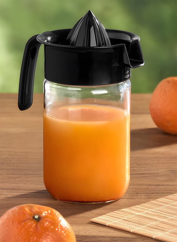 Citruspresser med en beholder på 660 ml