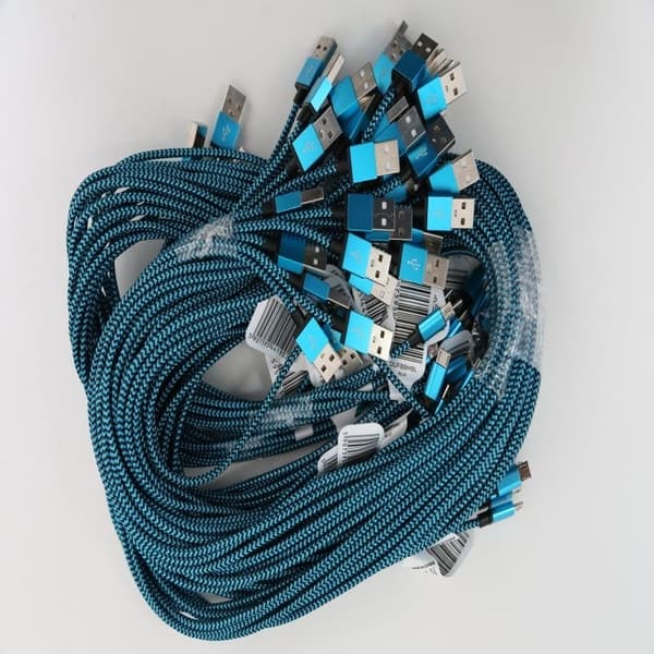 OMEGA VARAN MICRO USB TIL USB FLETTET STOFKABEL 2A 1M POLYBAG BLÅ-SORT [44190]