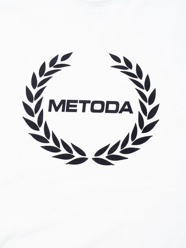 Method Sport Laurel Vit Oversized Kortärmad T-shirt XL
