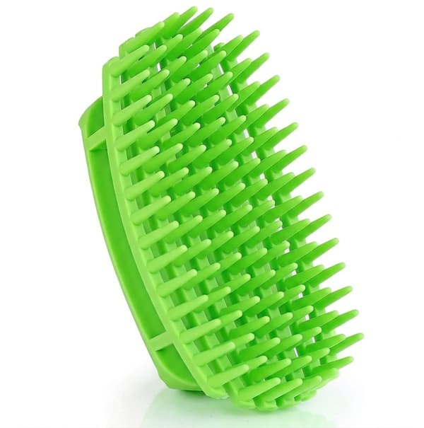 FOAMANIZER Exfolierande hårborste accelererar hårväxten