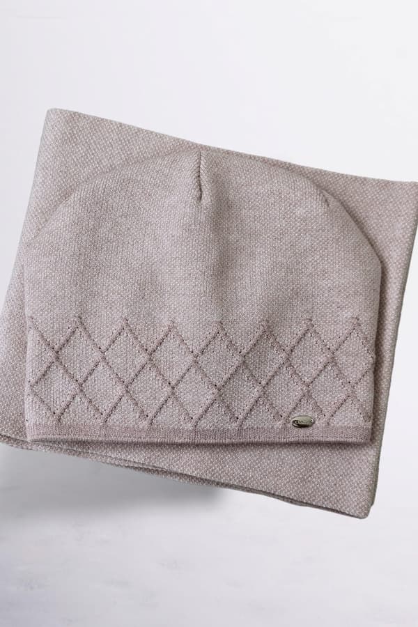 RUTA antiallergisk lyserød houndstooth-hat med diamanter