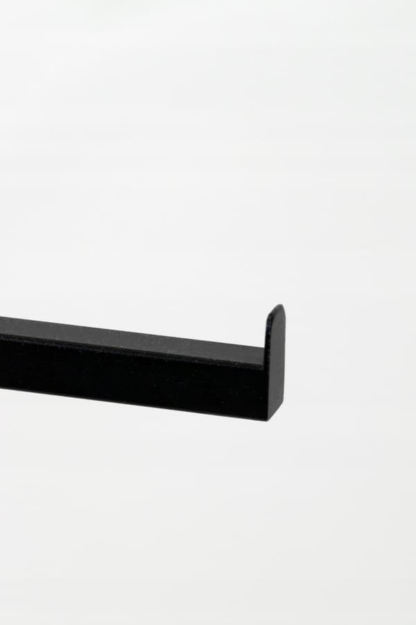 Loft Sort Metal Toiletpapirholder Amilly Sort 17,5x35x60