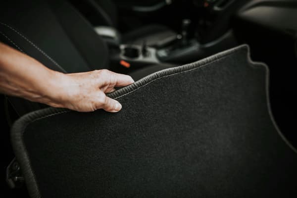 Førerens bilmåtte: Dacia Sandero Stepway II FL hatchback (2018-2021)