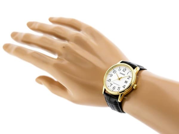 Herrklocka CASIO MTP-V002GL-7B2UDF (zd106a) med låda