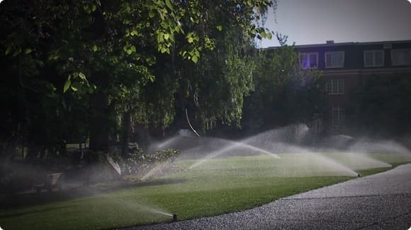Hunter PGJ-04 sprinkler og 20-1/2``M albue
