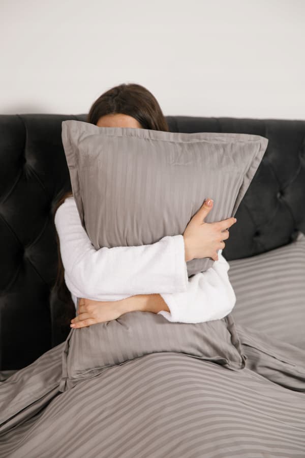 Premium dobbelt euro satin sengesæt, grå, 100% bomuld