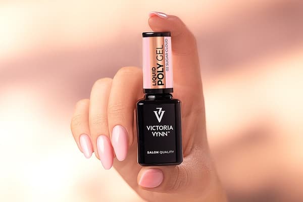 Victoria Vynn Neste Polygeeli 02 Sugar Cloud Akryyligeeli Pullossa 15ml