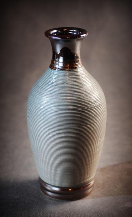 Grå vas med grafitfinish, medium, 12,5x12,5x27 cm
