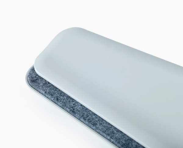 Set med 2 byxgalgar Orderly / Joseph Joseph