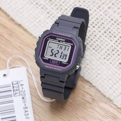 Barnklocka CASIO LA-20WH-8ADF med låda