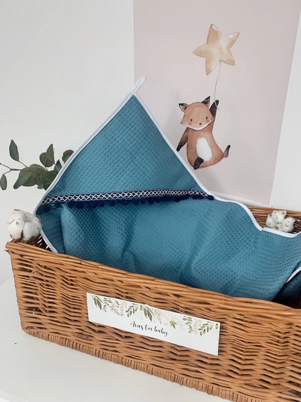 Badekåbe 100x100 Boho kollektion marineblå pomponer