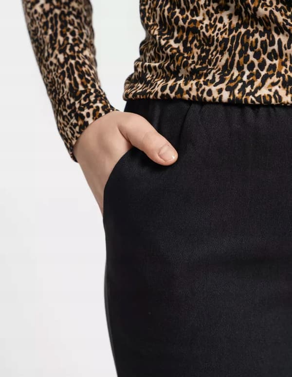Damebukser Lige, Elastik, Komfortabel, Moderigtig, MORAJ XXL/3XL, SORT