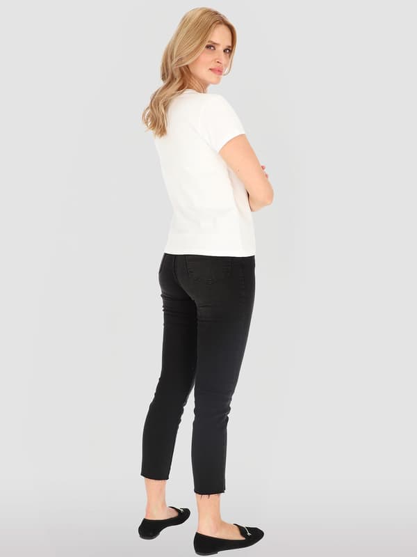 Dambomulls-T-shirt med applikationer
