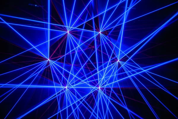Showtec Galactic RGB-6-751 - laser