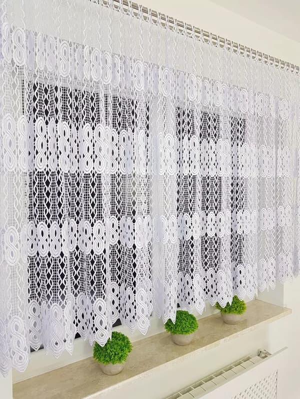 Guipuregardin med moderne accent 400 cm