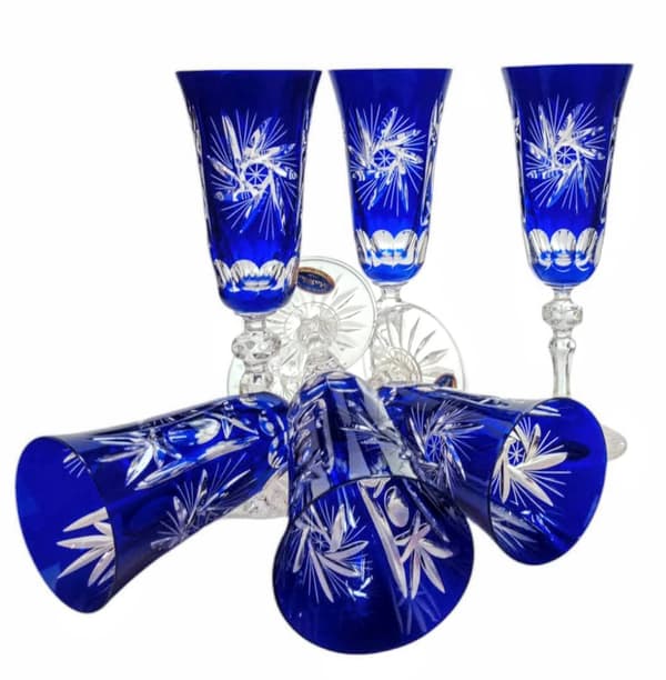 Champagneglas i koboltkristall 150 ml Olive Grinder