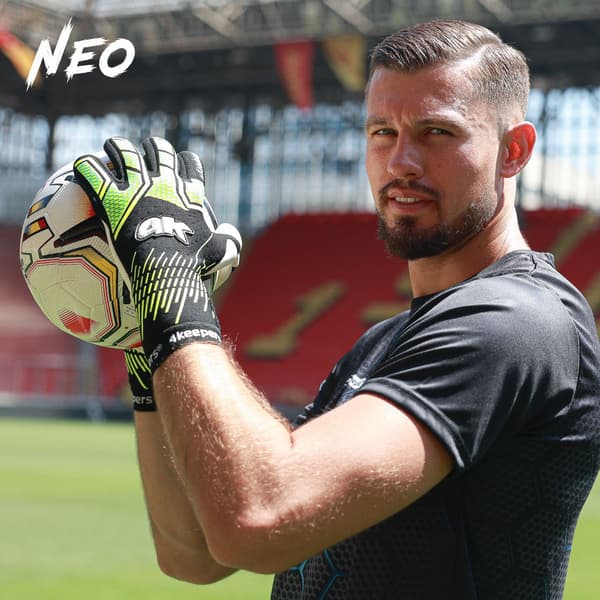 NEO volt NC | 4keepers NEO volt NC 8 målmandshandsker