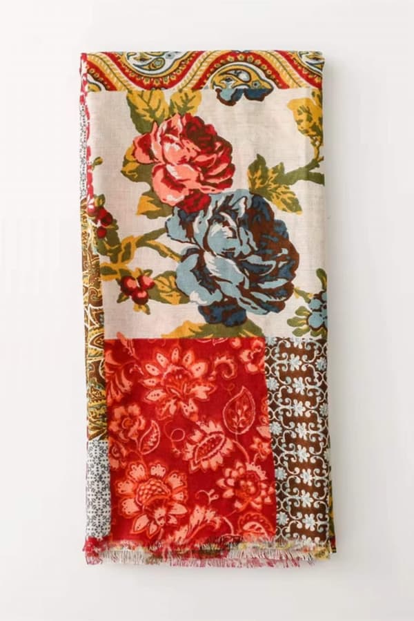 Boho patchwork tørklæde rødt og grønt - mønstret, 180x90 cm