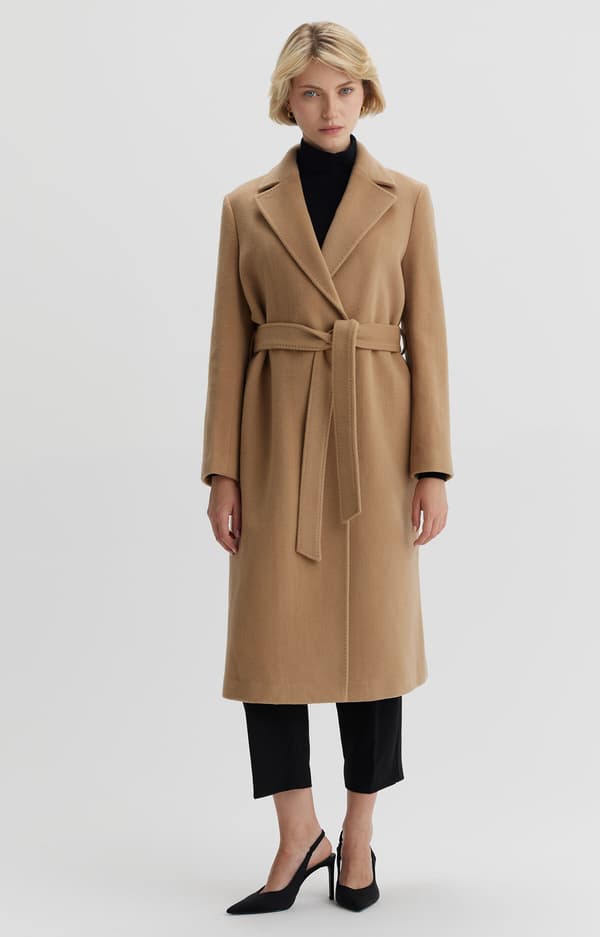 Slim fit-kappa med skärp 42