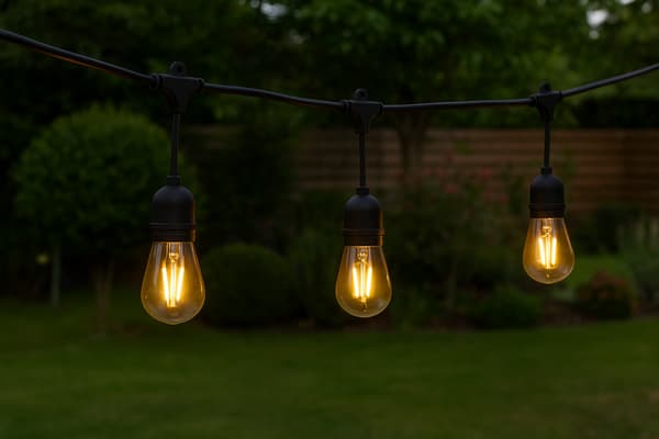 LED-seppele 20 lamppua liittimellä