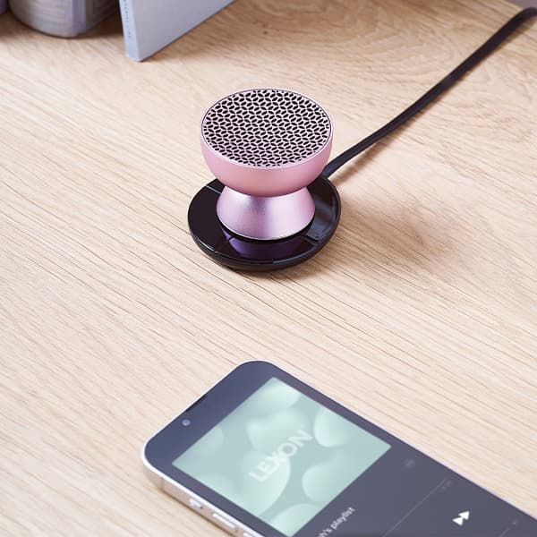 Lexon Tamo Bluetooth-högtalare ljusrosa