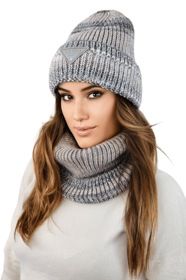 MUSCARI dame vinterhue med striber og pailletter, beige farve
