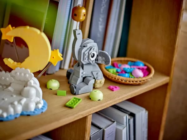 LEGO Elefantunge i himlen 402-delars set (40814)