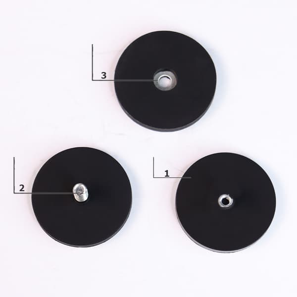 MAGNETISK HOLDER M4 GEVIND GUMMIHUS 43x6 mm
