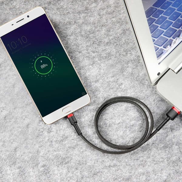 Holdbart fleksibelt kabel USB microUSB 1.5A 2M sort og rød