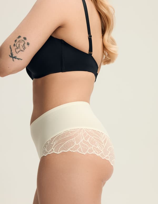 Esotiq Pansy Högmidjade Trosor 2-pack | Beige M