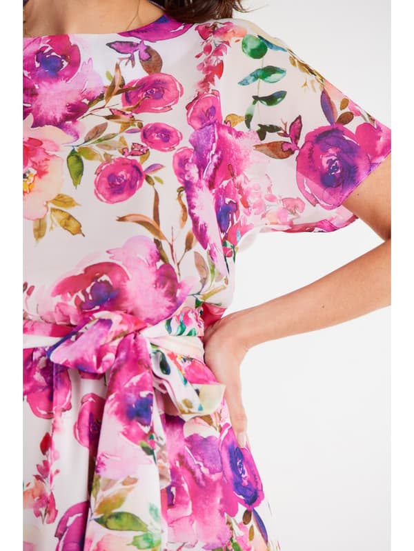 Kimono midikjole med korte ærmer, lyserøde blomster M