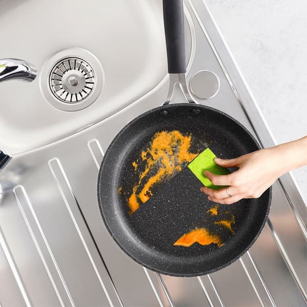 Sliplet granit stegepande STONER 24 cm