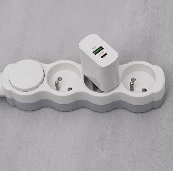 PIKASEINÄLATURI VIRTALÄHDE 20W Type C USB-C PD20W