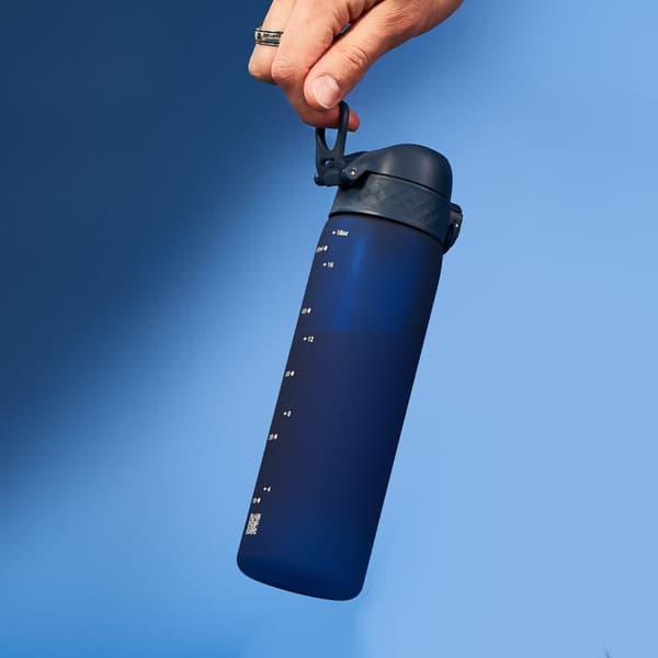 ION8 BPA-vapaa juomapullo I8RF500NAV Navy
