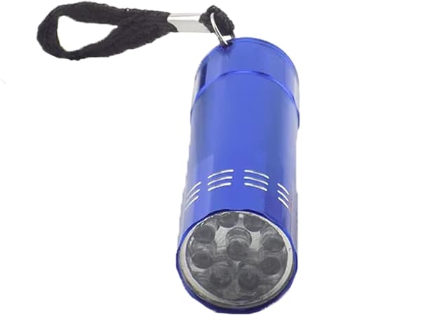 Lille LED-lommelygte med 9 coolpack-dioder