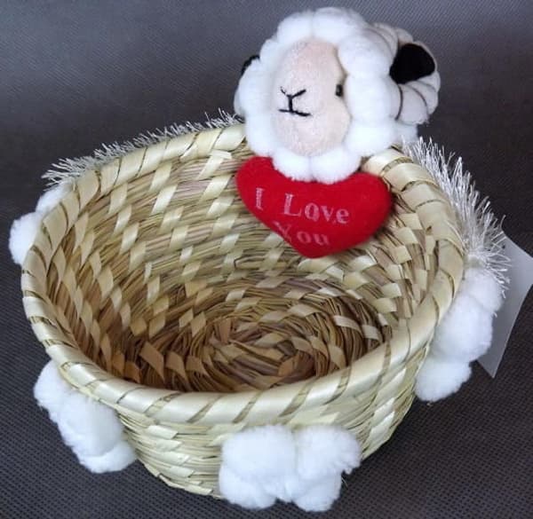 Raffia-kori