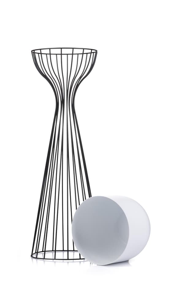 Modernt svartvitt blomställ 68 cm