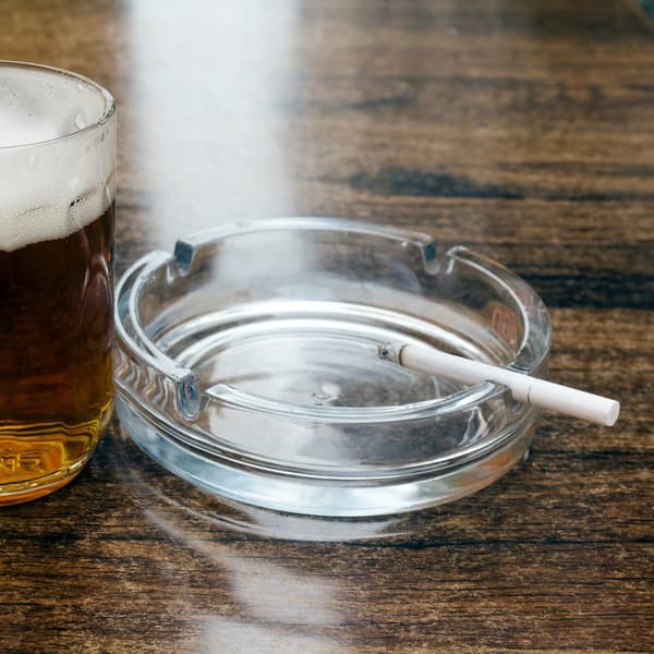 Rundt glaskort ashtray 10 cm