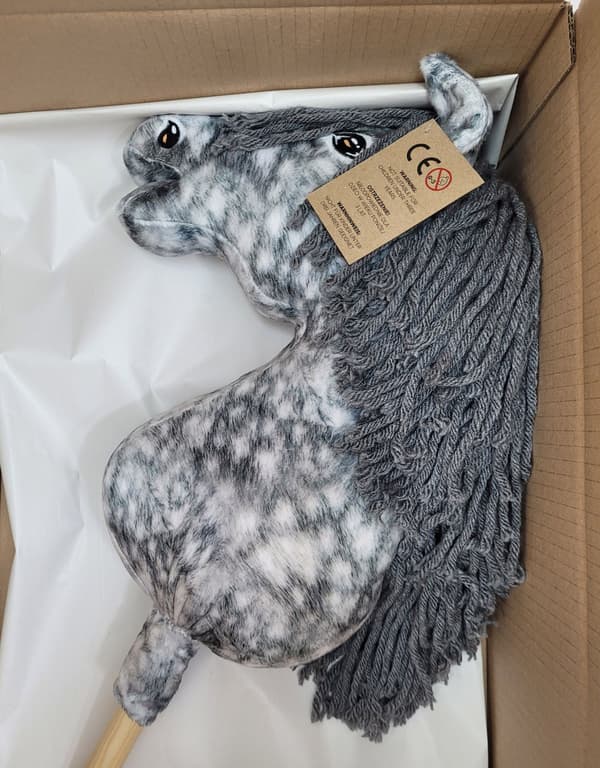 Käpphäst Stor Premium Käpphäst - Dapple Grey med Grå Man A3