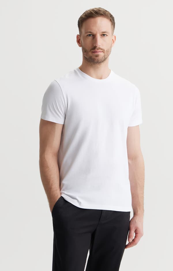 Ensfarvet t-shirt M