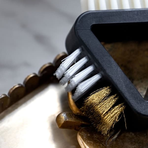 COCCINE trekantbørste til ruskind og nubuck