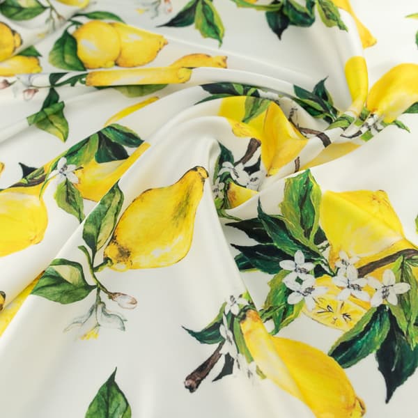Citronmönster sidenchiffongtyg