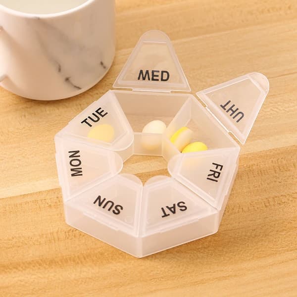 TG56518 MEDICINETUSTER TABLETÆSKE ORGANIZER 7 DAGE OM UGEN
