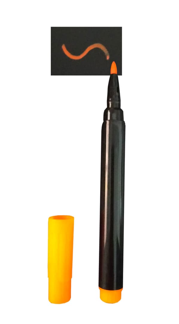 Liitumerkit tauluille, eri värejä, 12 kpl.