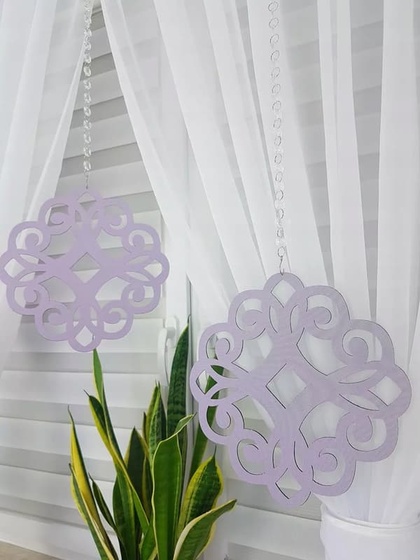Elegant sæt gardiner og draperinger - lilla