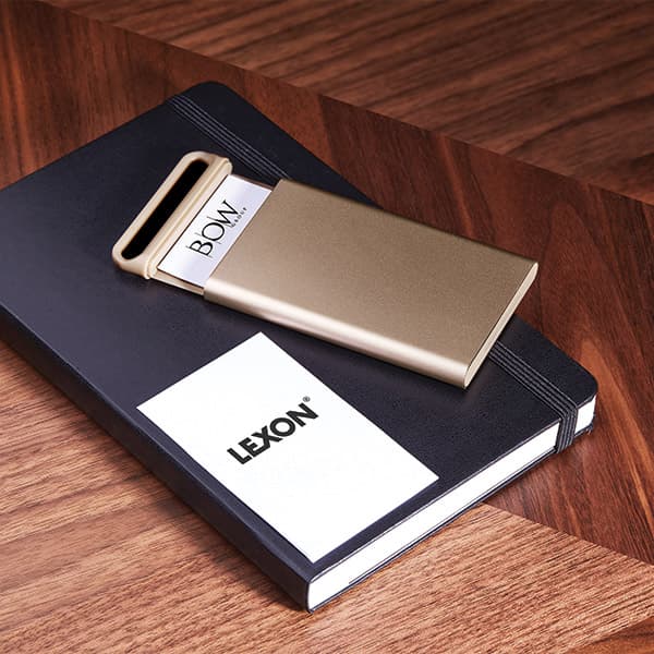 Lexon Nomaday Card Ljusguld Visitkortshållare