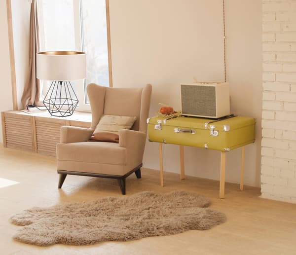 Tornado ADB lampe, beige og guld fløjl