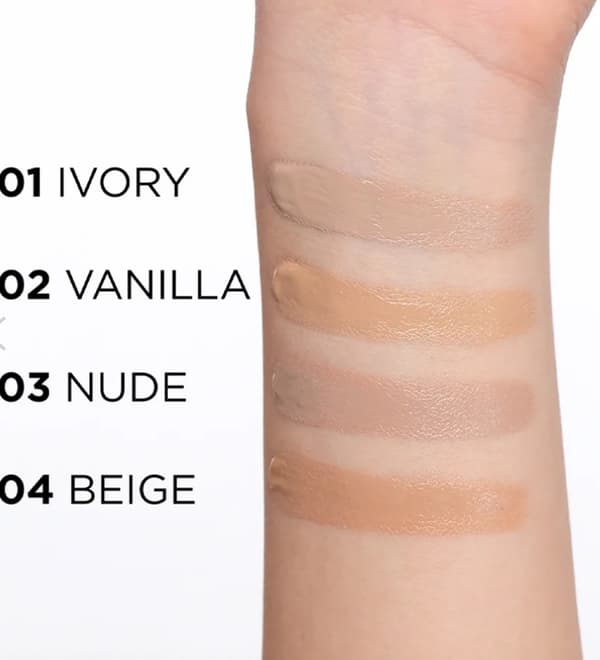 BB-kräm med SPF 50 04 Beige Eveline Wonder Match