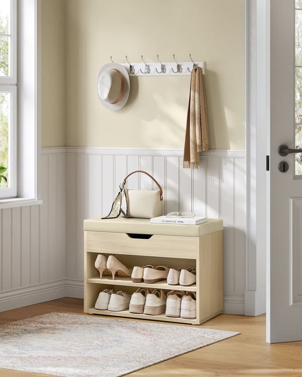 Beige skoskab med opbevaring