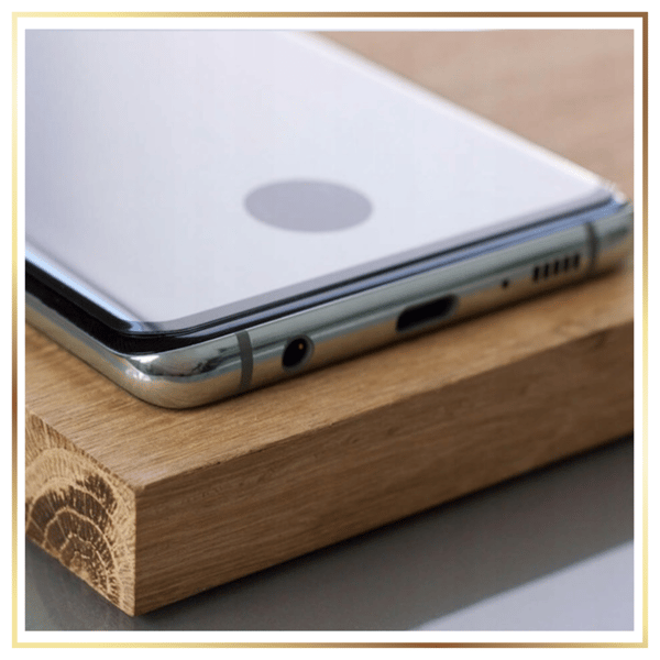 3MK HardGlass Max hærdet glas til iPhone 15 Plus, sort ramme